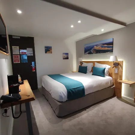 Contact Le Provencal 3* Bordeaux