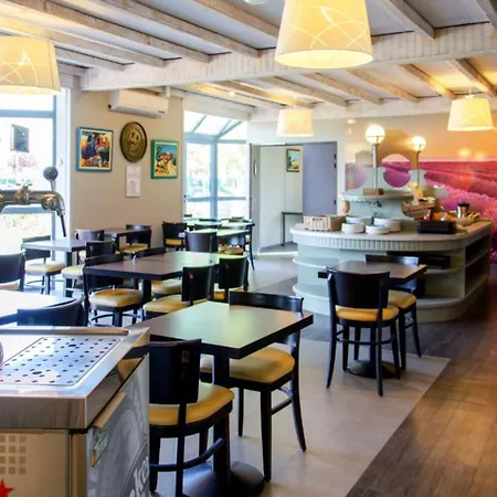 ホテル Contact Le Provencal 3*