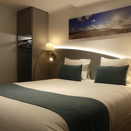 Contact Le Provencal Hotel Bordeaux