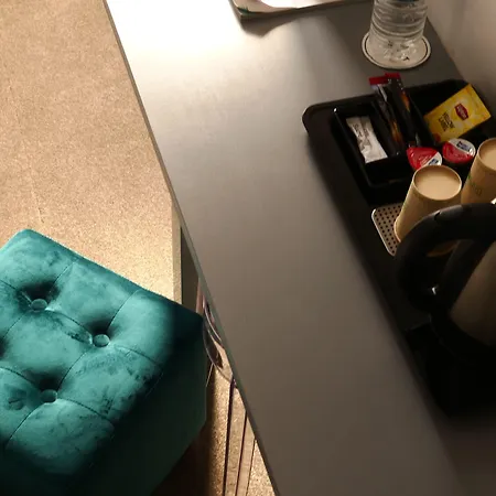 Contact Le Provencal