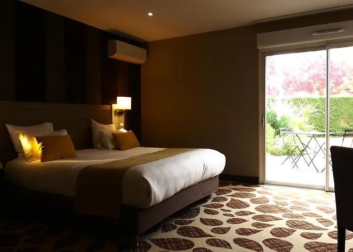 מלון Contact Le Provencal