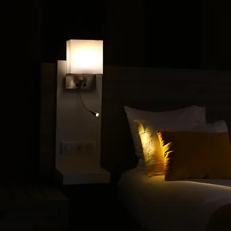 Contact Le Provencal Hotell Bordeaux