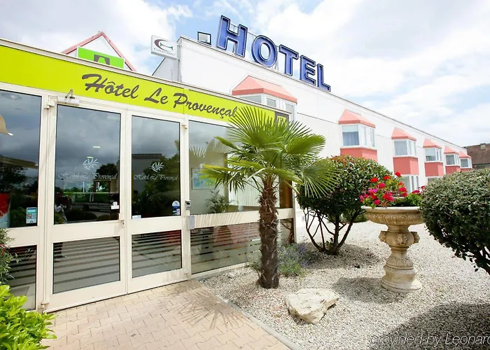 Contact Le Provençal Avec Bornes électriques Hotel