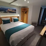 Contact Le Provencal Ξενοδοχείο 3*