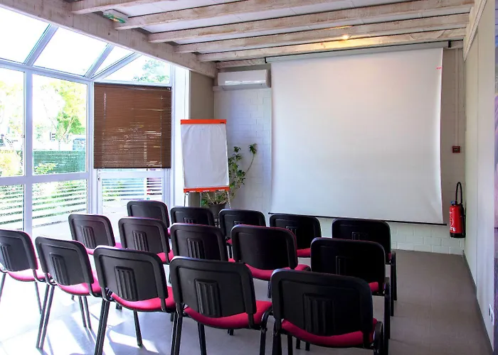 Contact Le Provencal 3* 波尔多